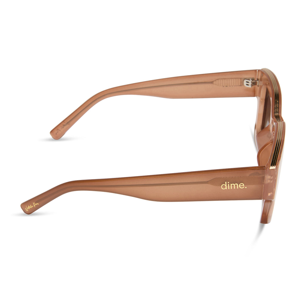 nathalie-paris-dime-optics-  display picture 1
