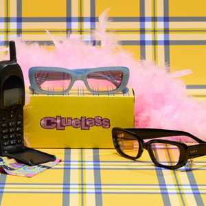 CHER - LIGHT BLUE + PINK GRADIENT SUNGLASSES