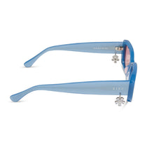 CHER - LIGHT BLUE + PINK GRADIENT SUNGLASSES