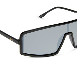 nathalie paris x dime optics mira shield sunglasses with a black frame and grey with silver flash polarized lenses detailed view